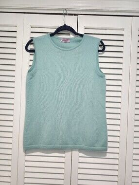 Jennifer T. Sleeveless  Sweater 100% Cashmere Made In Italy New No Tag